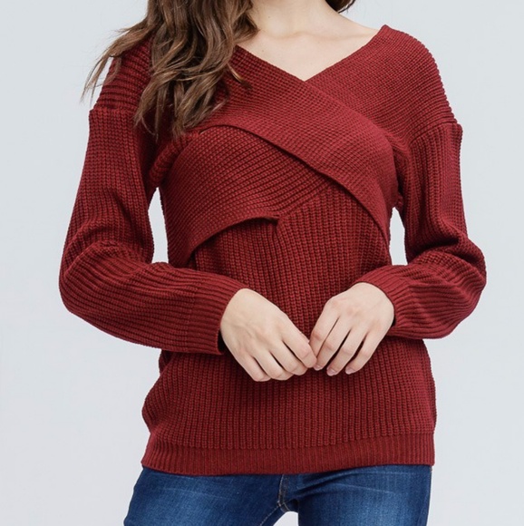 RSTYLE Sweaters - Burgundy Sweater